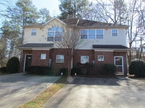 Building Photo - 1549 Springleaf Ct SE