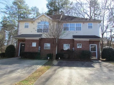 Building Photo - 1549 Springleaf Ct SE