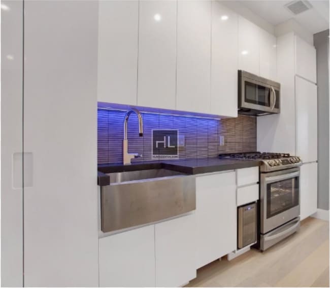 Building Photo - 195 Stanton St