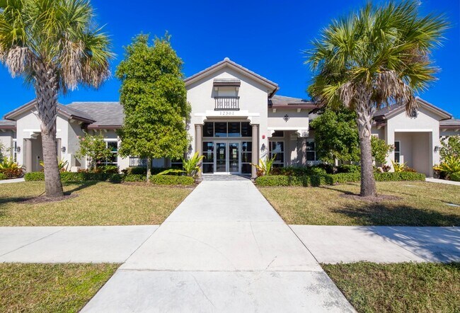 Building Photo - 12623 NW Copper Creek Dr