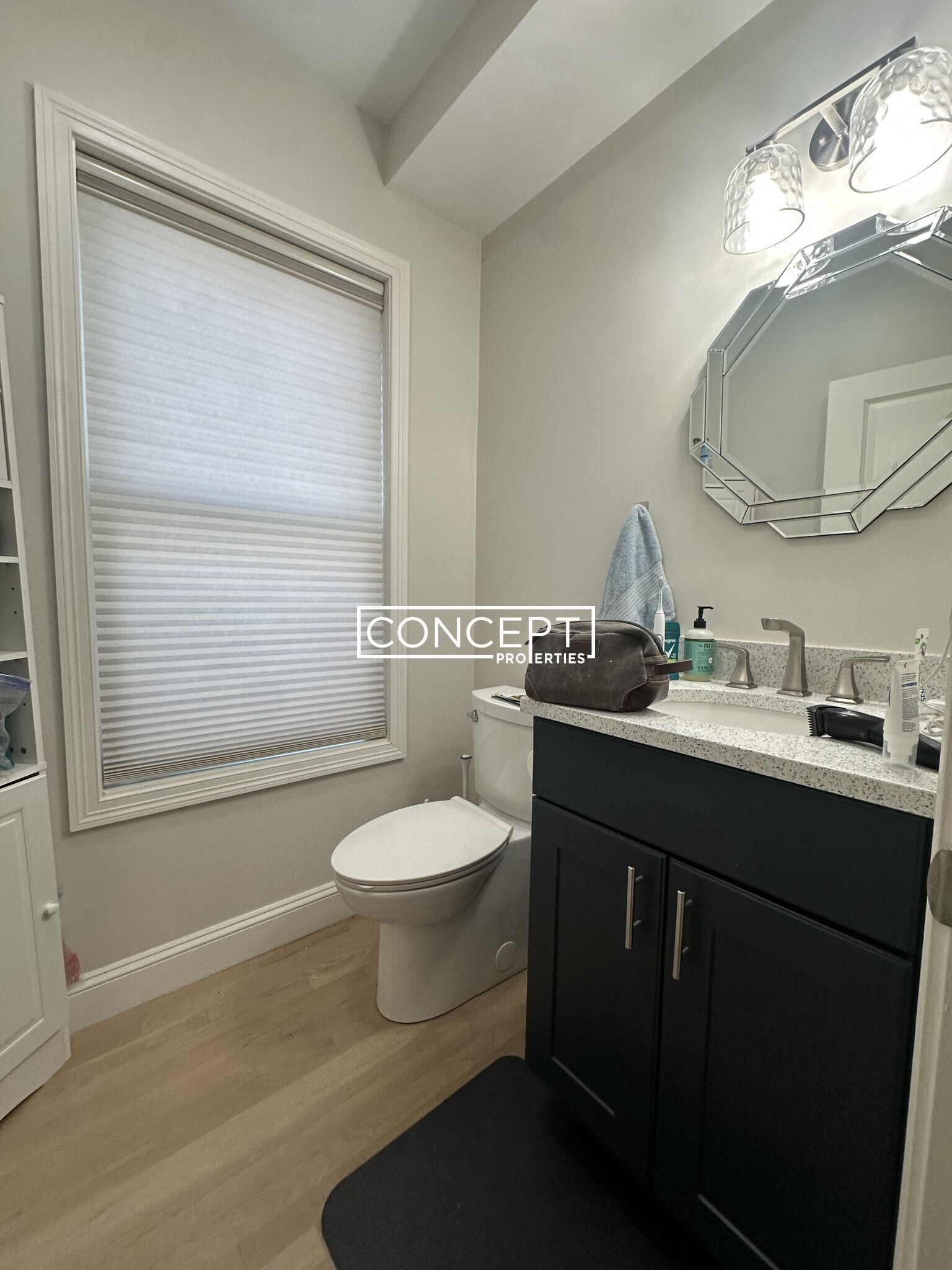 Building Photo - 331 Savin Hill Ave