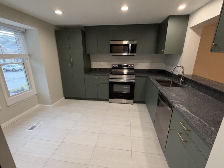 Building Photo - 1195 Palmwood Ct