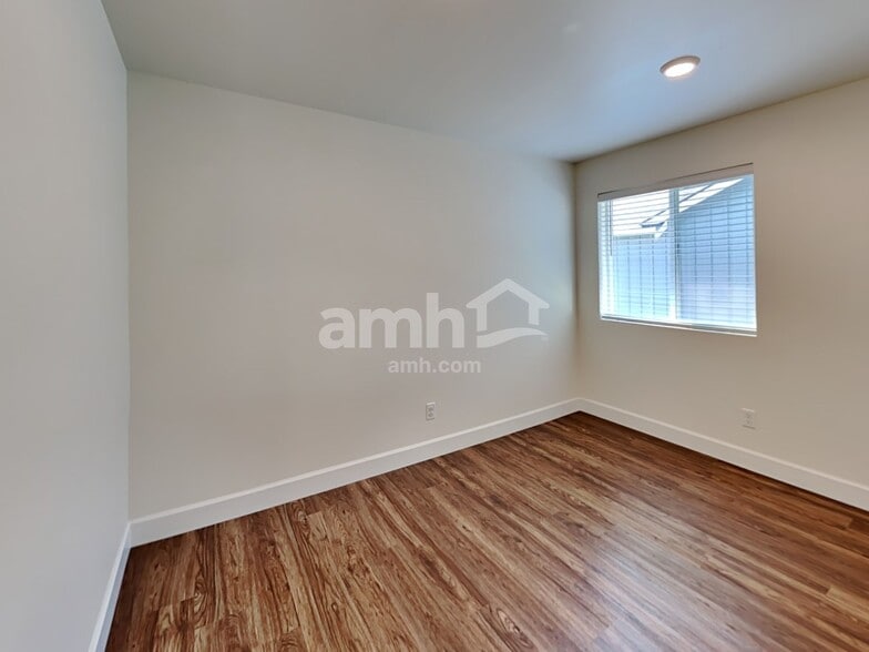 Building Photo - 30826 SE 418th St