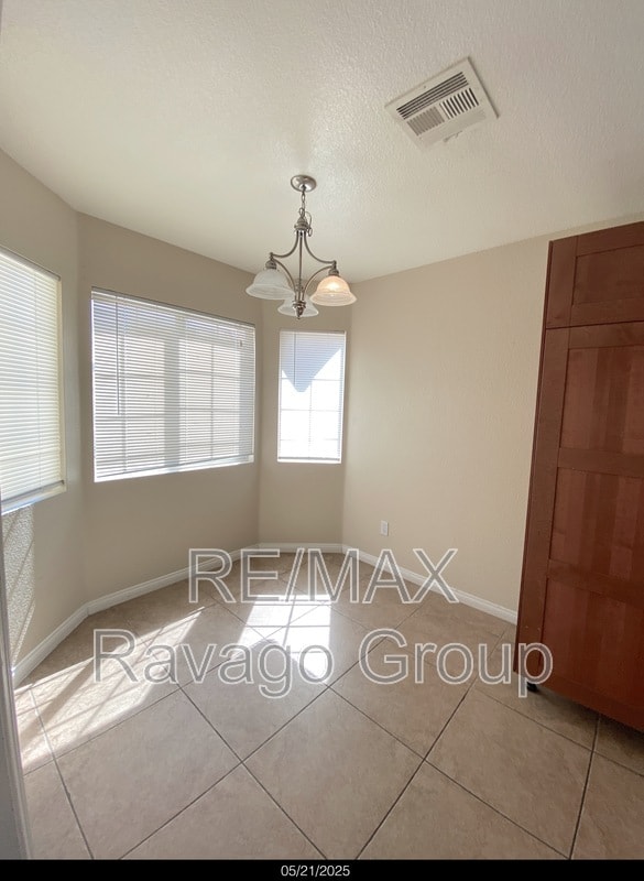 Building Photo - 6537 Orchid Hill Cir