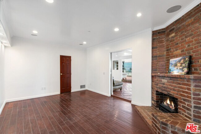 Building Photo - 17737 Porto Marina Way