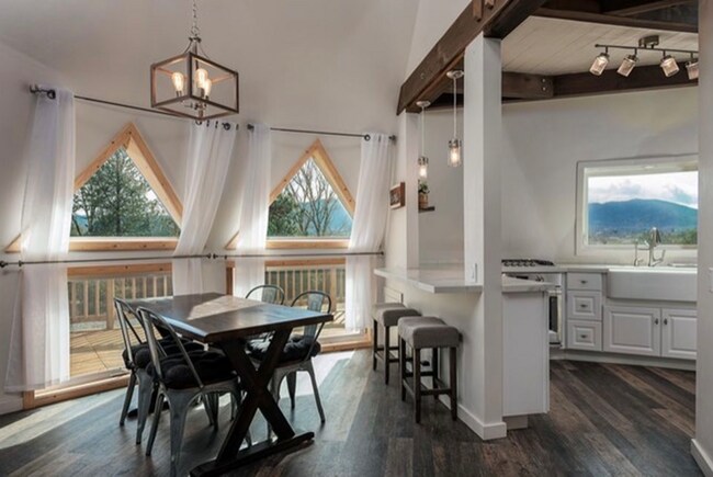 Building Photo - 53596 Kgkj Ranch Rd