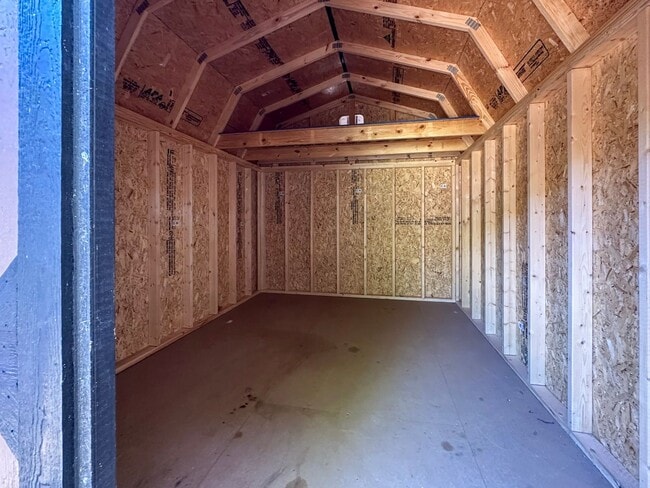 Building Photo - Azle, TX 3 Bedroom / 2 Bath / 2 Car Garage