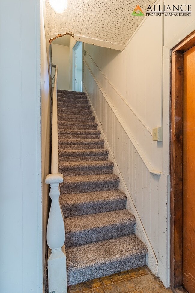 Building Photo - 711 Fremont St