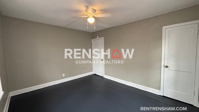 Building Photo - 3732 Hazelwood Ave