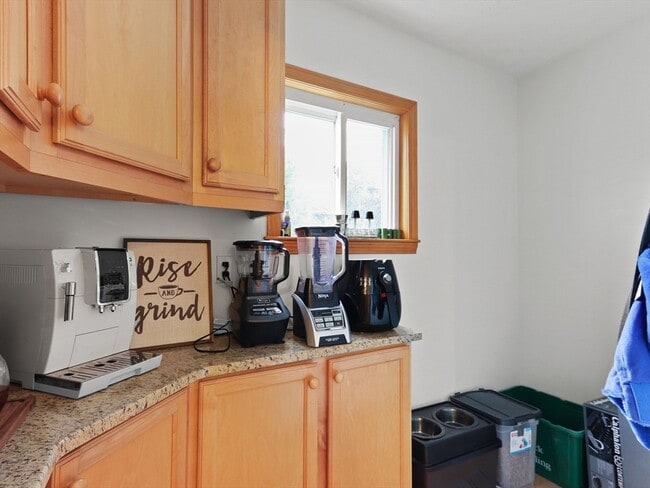 Building Photo - 80 Washington Ave