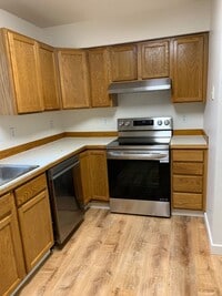 Building Photo - 3 Bdrm, 1 & 1/2 Ba | Muldoon & E 36th Ave area | ASK ABOUT HOLIDAY MOVE IN SPECIAL!!