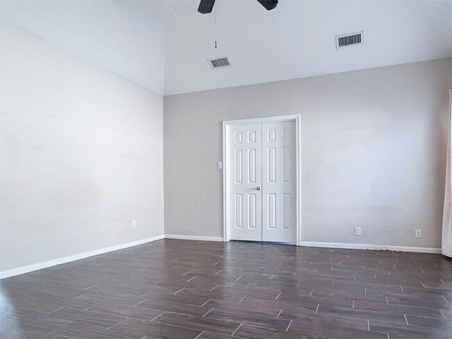 Building Photo - 17218 Desert Maize Ln