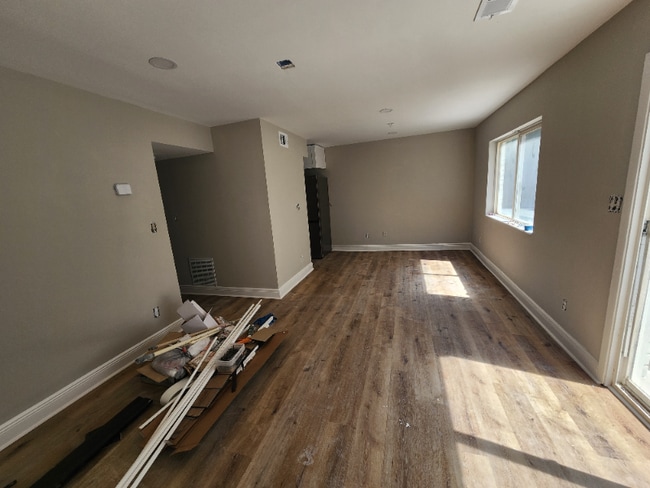 Building Photo - 0 W Lake Ave NW