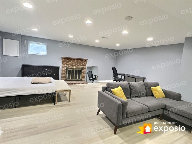 Basement Studio - 4466 Edan Mae Ct