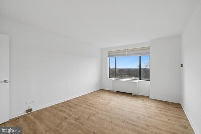 Building Photo - 4501 Arlington Blvd