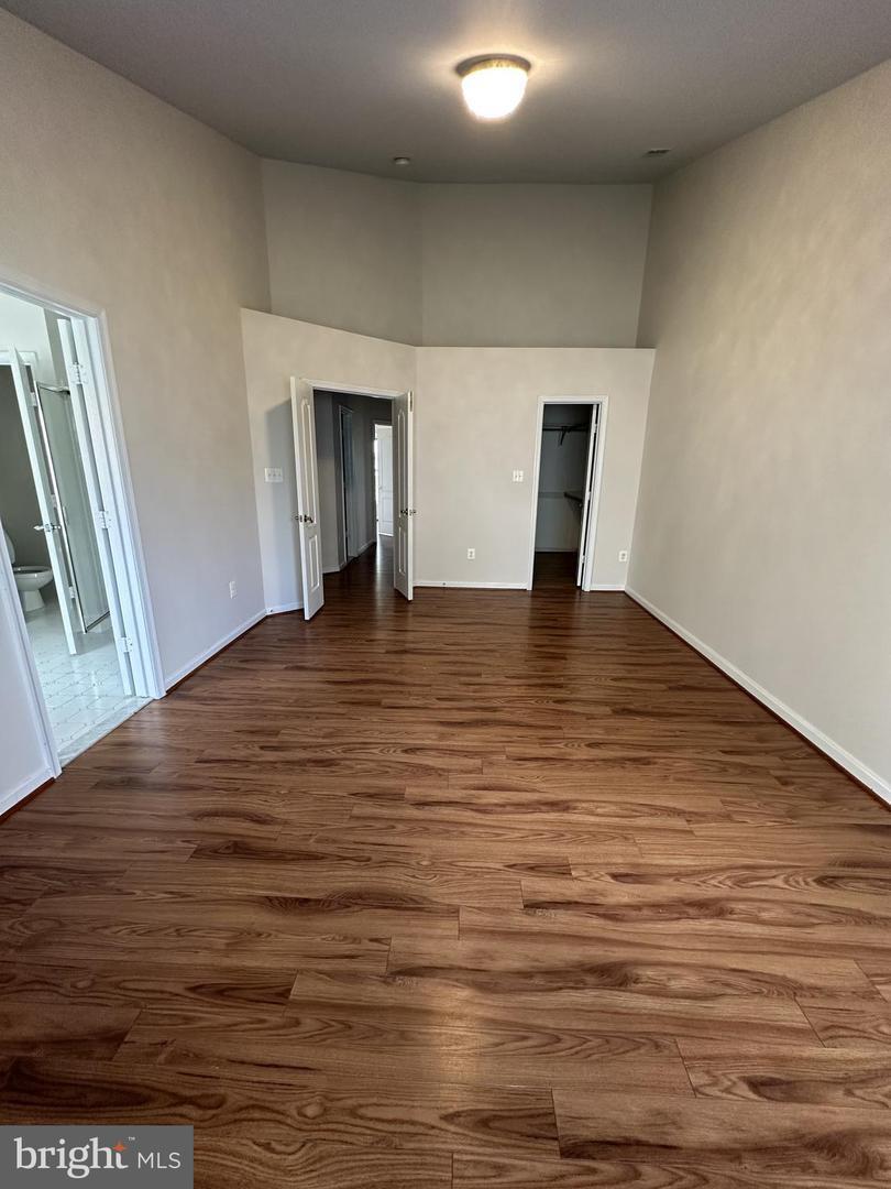 Building Photo - 8077 Sebon Dr
