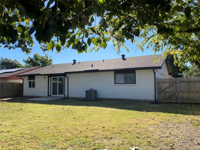 Building Photo - 4935 Quailgate Dr