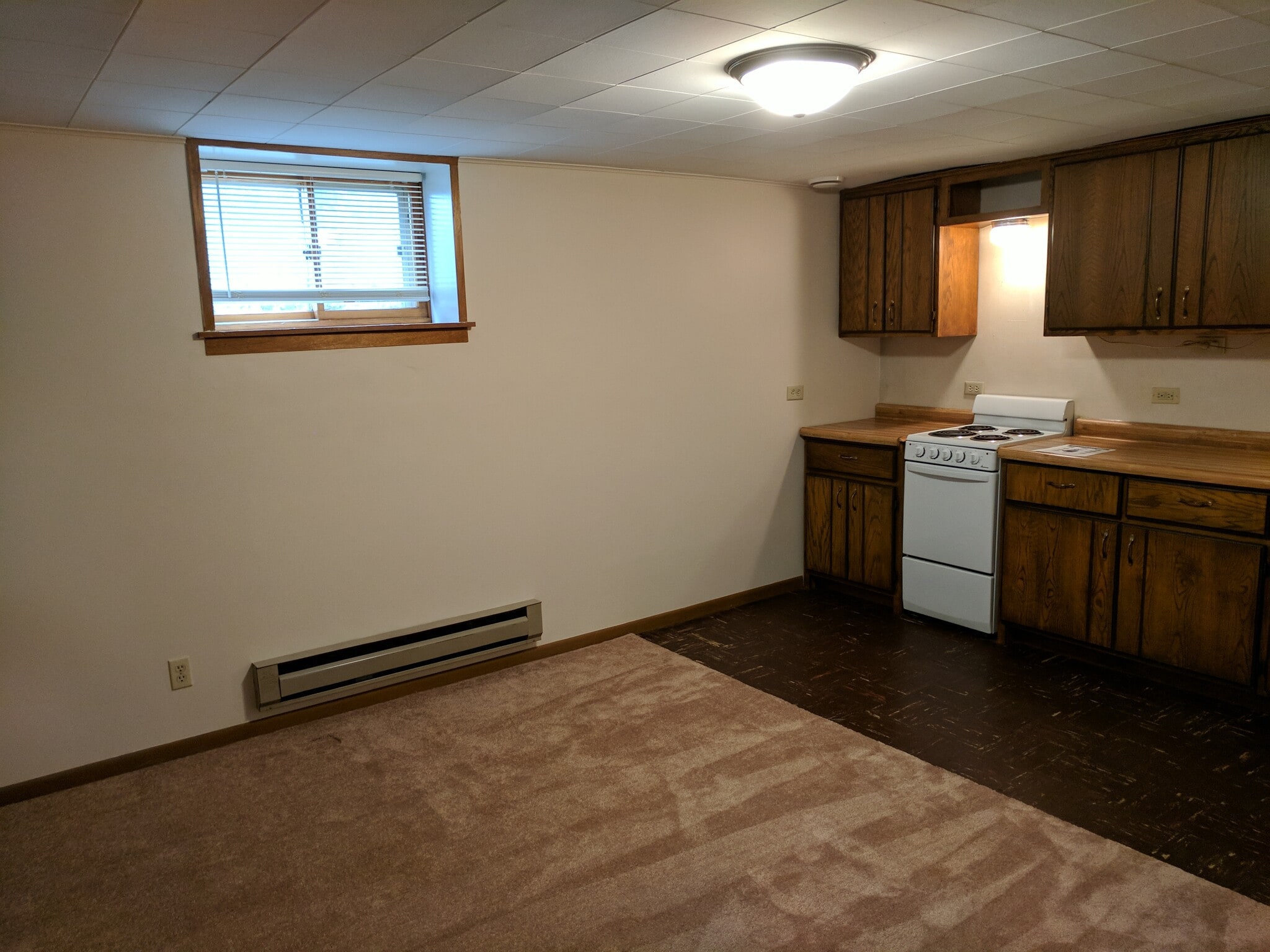 Kitchen - 17 21st Ave S