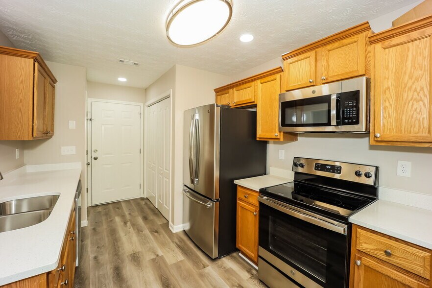 Building Photo - 7785 Hana Ct