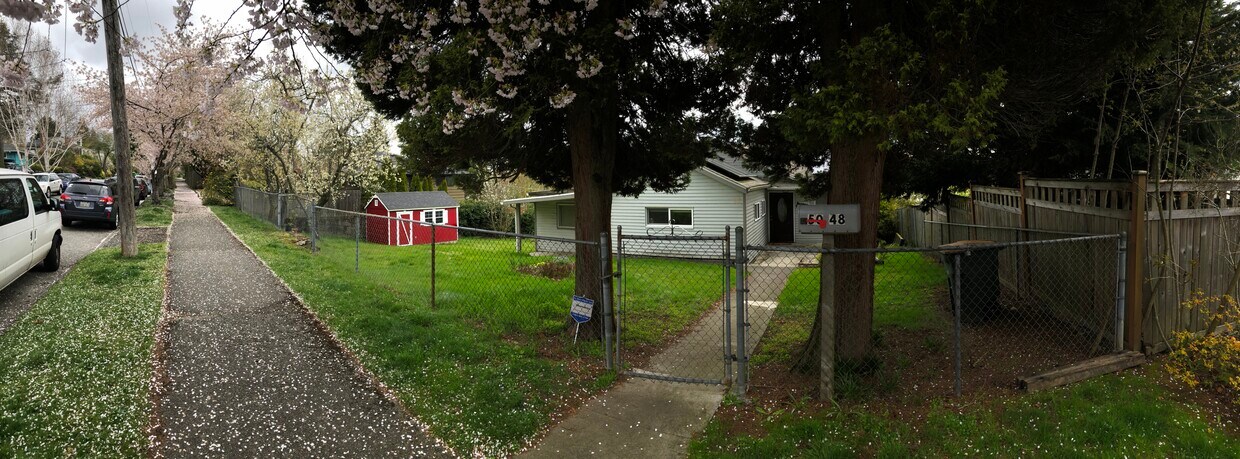 Fenced & gated yard - 5048 49th Ave S