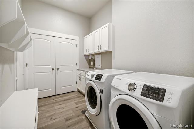 Building Photo - 8862 E 47th Ave