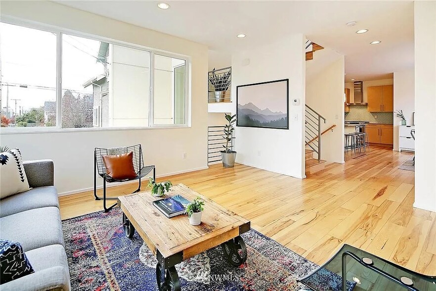 Primary Photo - 1704 NW 61st St