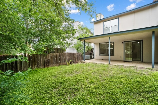 Building Photo - 6054 Bantry Bay
