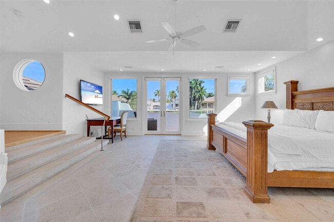 Building Photo - 74 Nurmi Dr