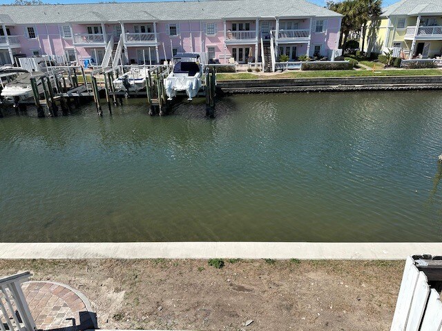 Building Photo - 4843 Coquina Key Dr SE