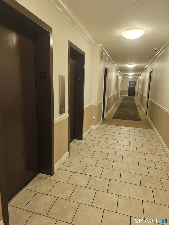 Building Photo - 99 Prospect St