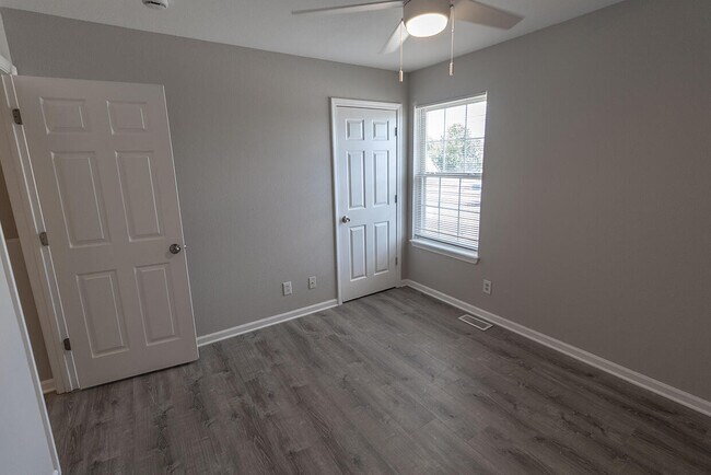 Building Photo - 1607 Bold Ruler Ct