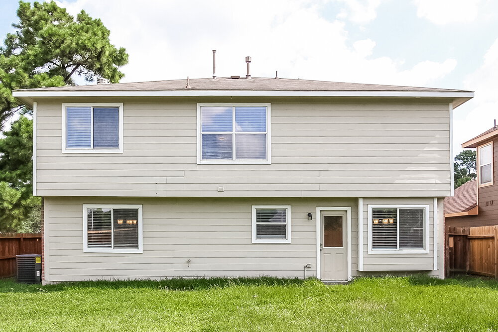 Building Photo - 12202 Greencanyon Dr