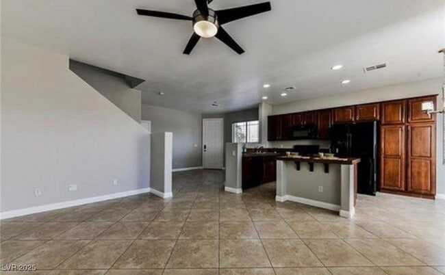 Building Photo - 11 Stockton Edge Ave