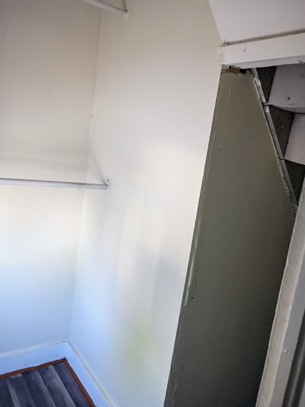 Building Photo - 28 Grant St