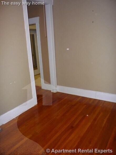 Building Photo - 6 Agassiz St