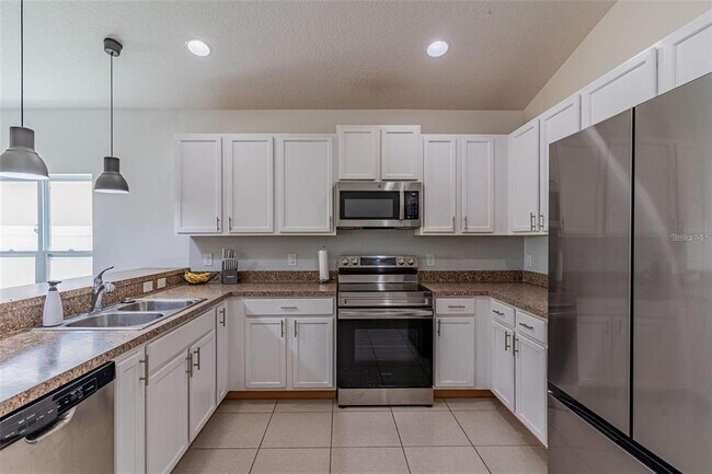 Building Photo - 283 Williamson Dr