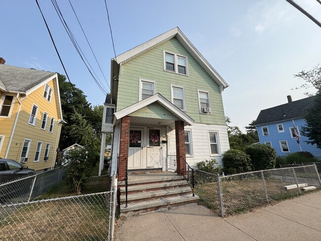 Primary Photo - 178 Lamson St