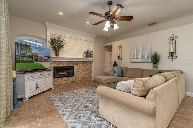 Building Photo - 3829 Spruce Pine Dr