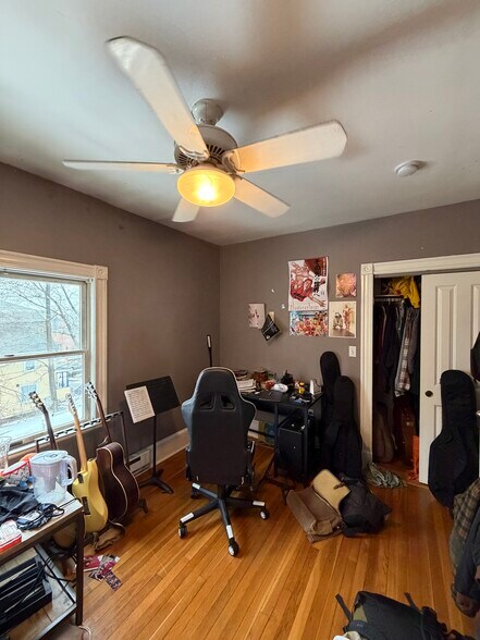 Building Photo - 62 Ridgemont St