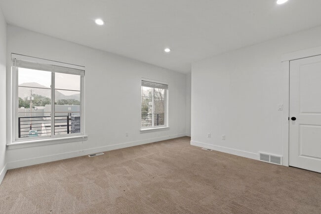 Building Photo - 2970 Richmond View Ct