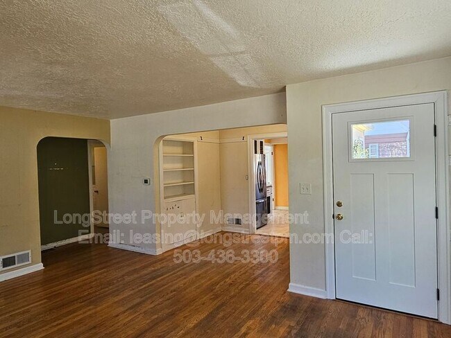 Building Photo - 7036 N Concord Ave