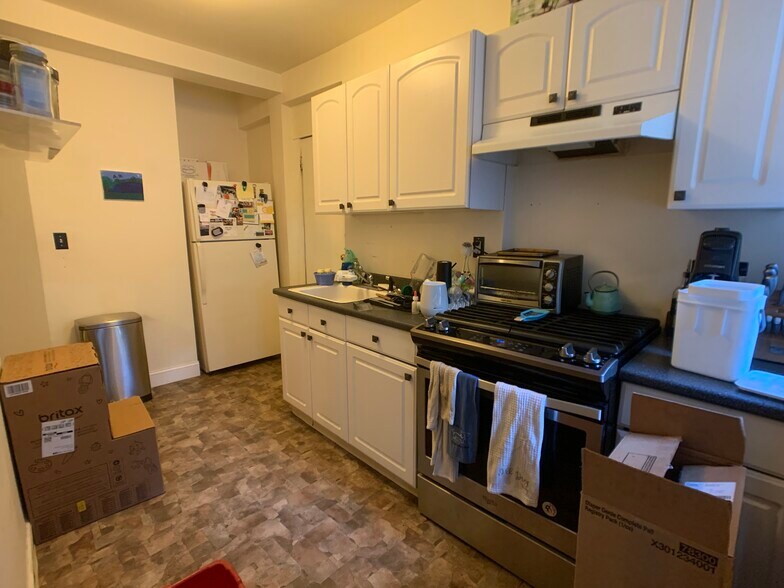 Primary Photo - 301 Allston St