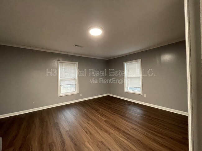 Building Photo - 77 Sunset Ave