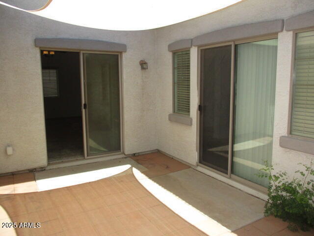 Building Photo - 4658 E Redfield Rd