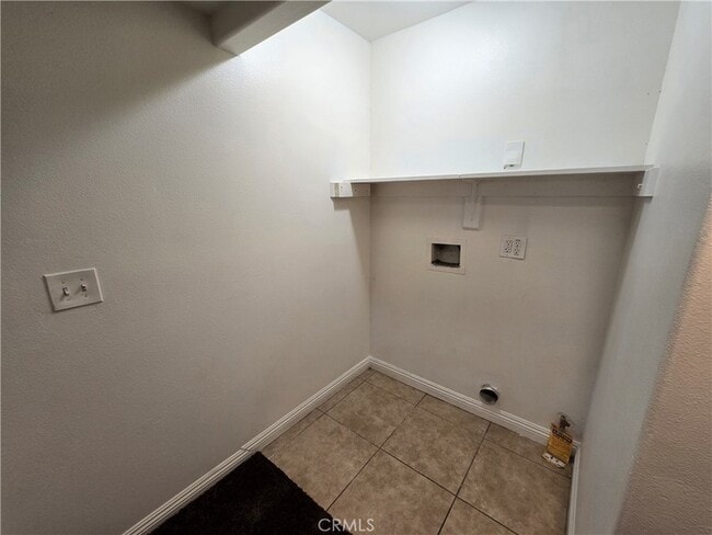 Building Photo - 10218 San Pedro St