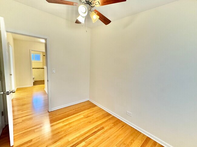 Building Photo - 9038 Niles Center Rd