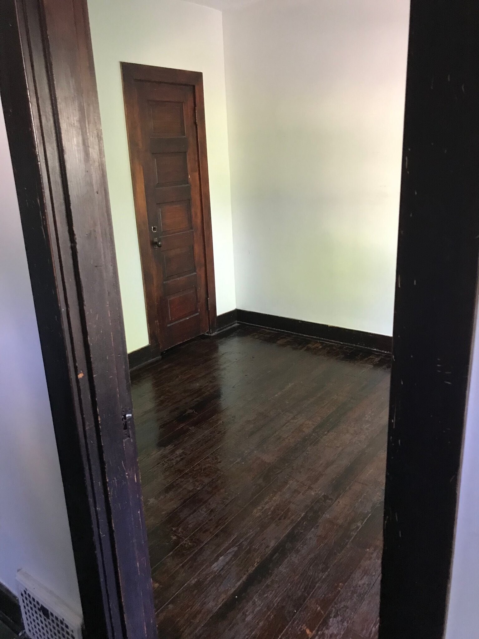 Building Photo - 118 Clay St