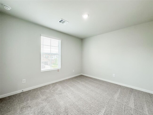 Building Photo - 7806 Alset Dr
