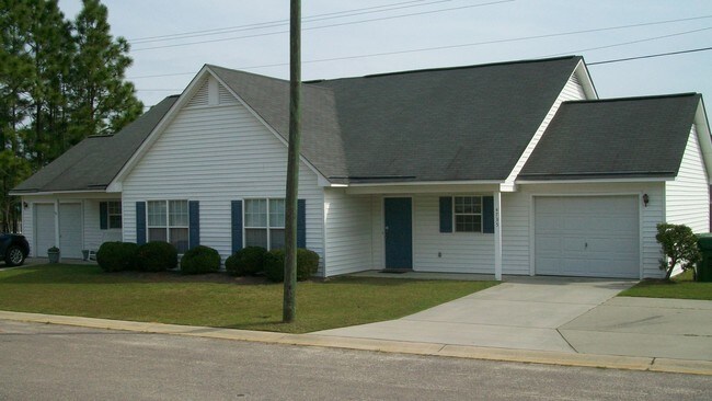 Primary Photo - Banks channel