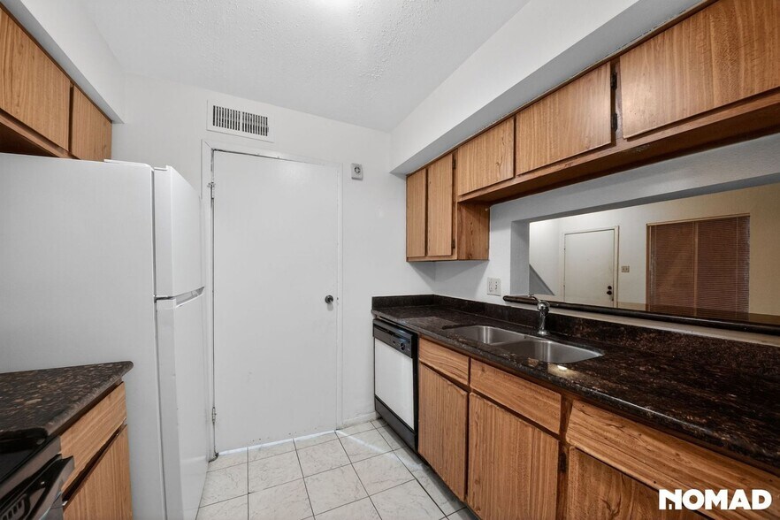 Building Photo - 12502 Ashford Meadow Dr